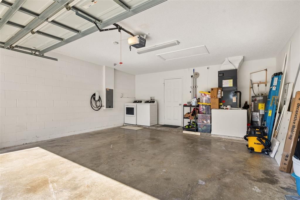 Active With Contract: $365,000 (4 beds, 2 baths, 1677 Square Feet)