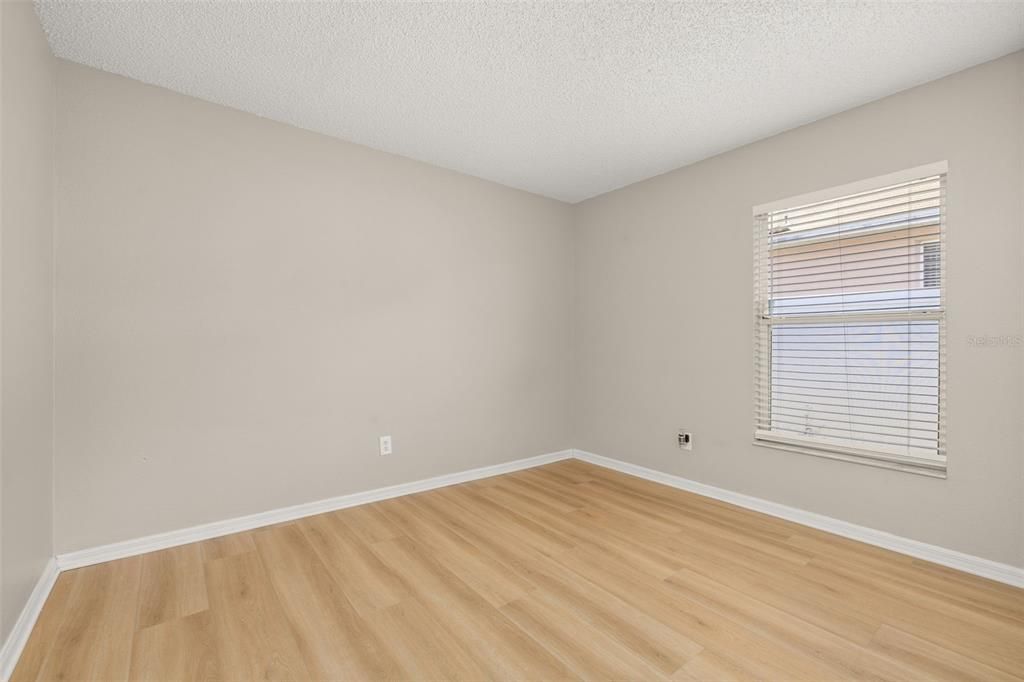 Active With Contract: $365,000 (4 beds, 2 baths, 1677 Square Feet)