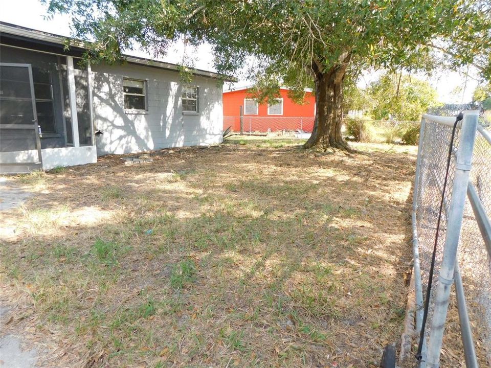 For Sale: $152,500 (3 beds, 1 baths, 1022 Square Feet)