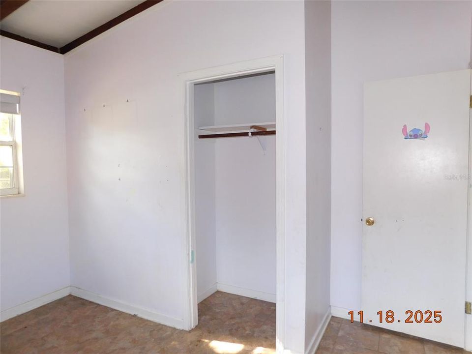 For Sale: $152,500 (3 beds, 1 baths, 1022 Square Feet)