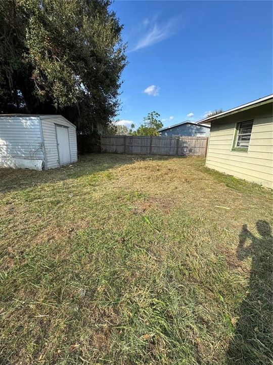 На продажу: $159,900 (3 спален, 1 ванн, 998 Квадратных фут)