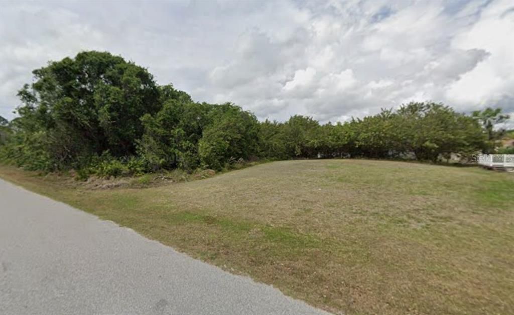 Activo con contrato: $22,200 (0.23 acres)