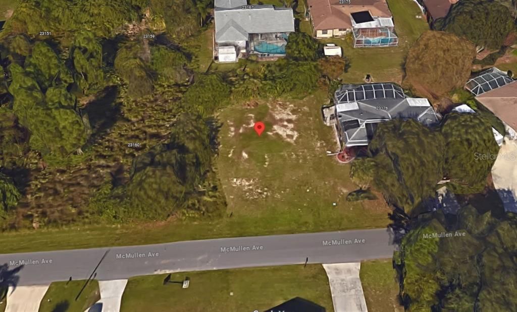 Activo con contrato: $22,200 (0.23 acres)