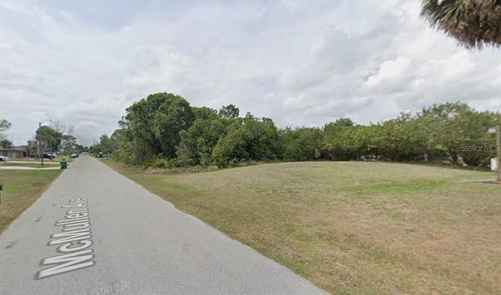 Activo con contrato: $22,200 (0.23 acres)