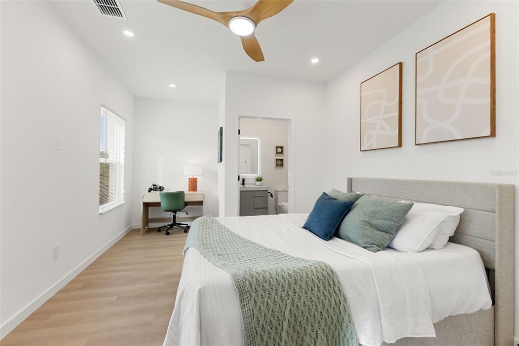 En Venta: $835,000 (3 camas, 3 baños, 2280 Pies cuadrados)