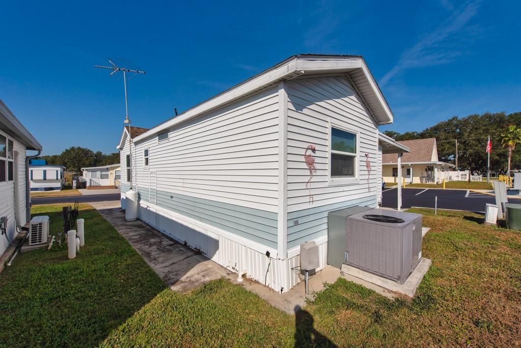 待售: $65,000 (1 贝兹, 1 浴室, 432 平方英尺)