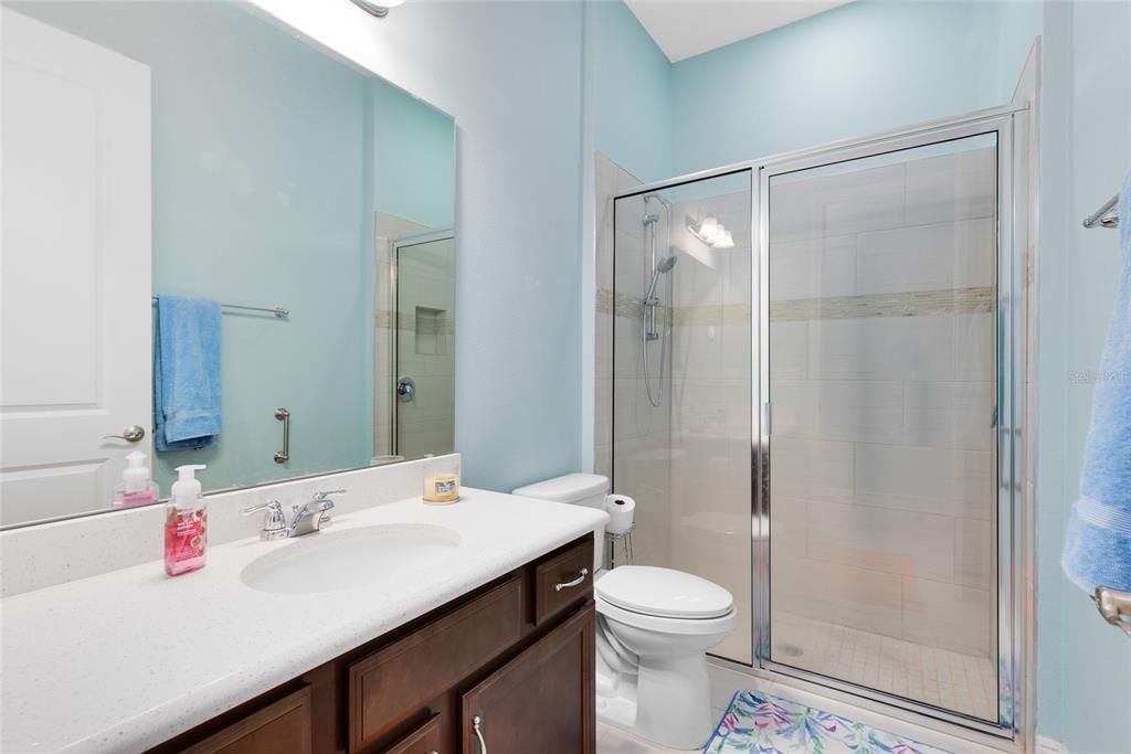 В аренду: $4,000 (5 спален, 3 ванн, 3599 Квадратных фут)