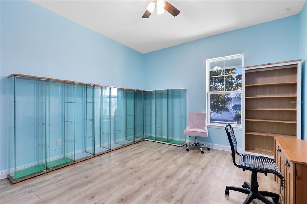 В аренду: $4,000 (5 спален, 3 ванн, 3599 Квадратных фут)