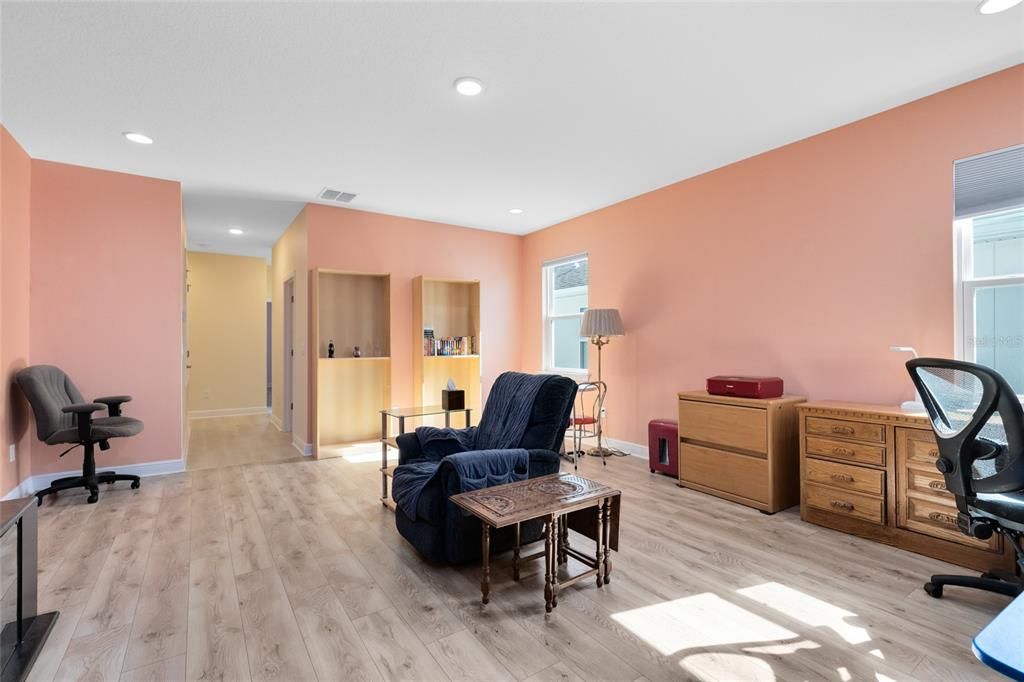 В аренду: $4,000 (5 спален, 3 ванн, 3599 Квадратных фут)