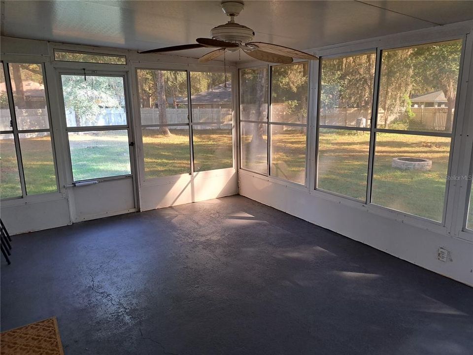 En Venta: $240,000 (3 camas, 2 baños, 1320 Pies cuadrados)