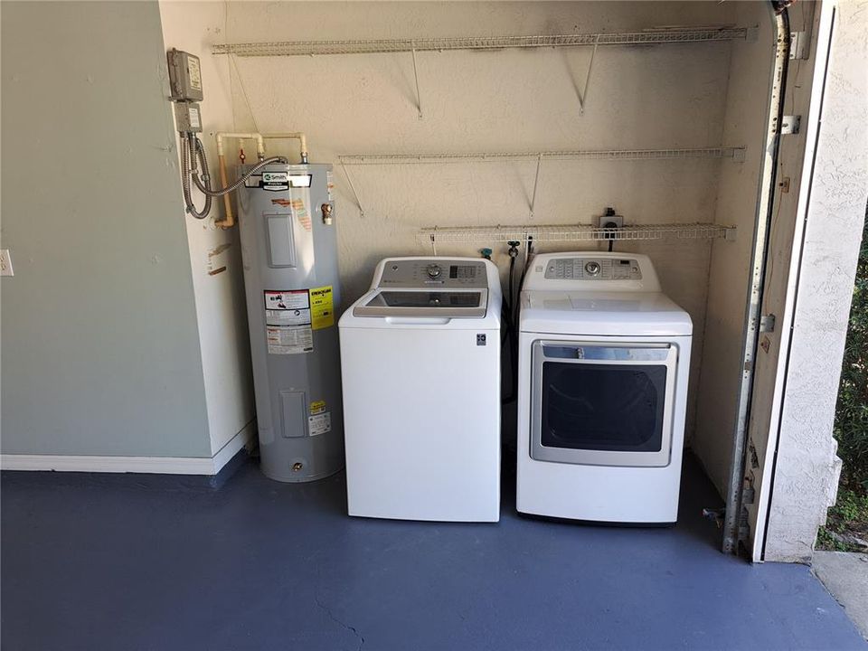 En Venta: $240,000 (3 camas, 2 baños, 1320 Pies cuadrados)