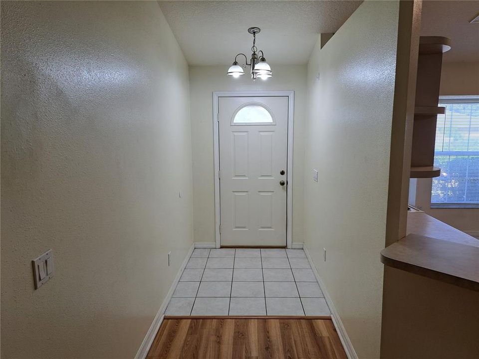 En Venta: $240,000 (3 camas, 2 baños, 1320 Pies cuadrados)