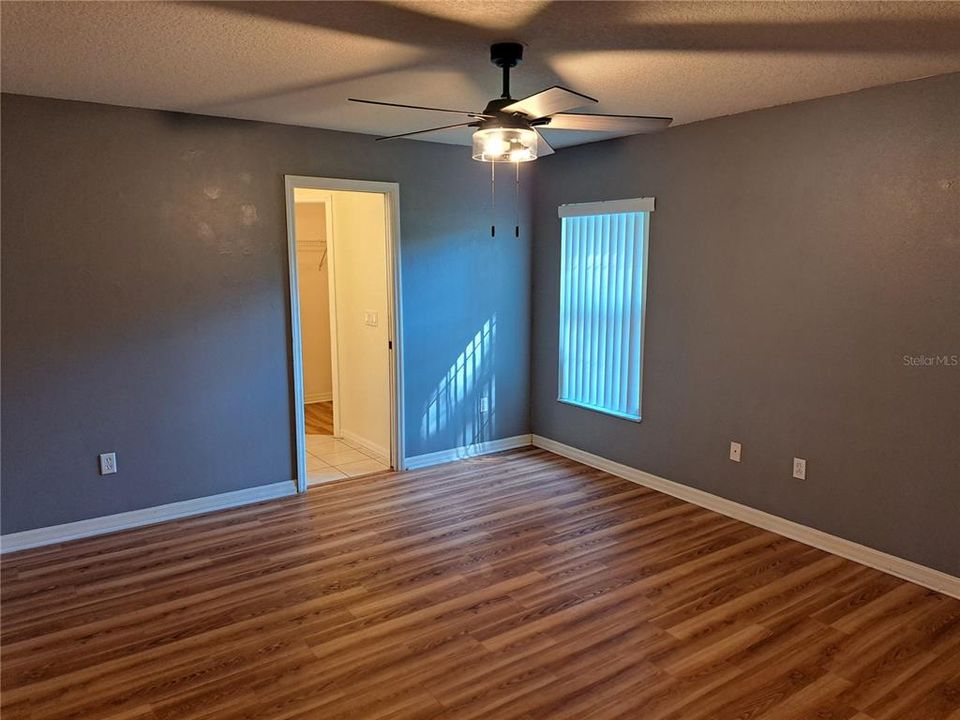 En Venta: $240,000 (3 camas, 2 baños, 1320 Pies cuadrados)