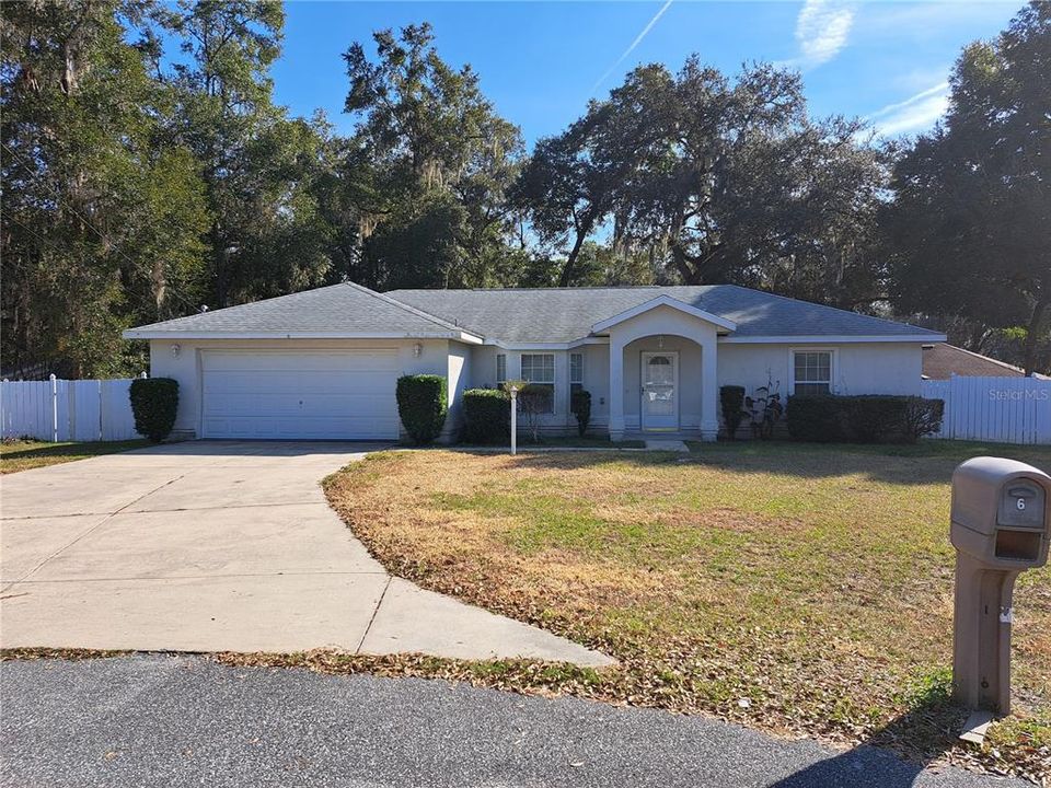 En Venta: $240,000 (3 camas, 2 baños, 1320 Pies cuadrados)