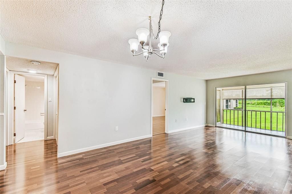 For Rent: $1,695 (2 beds, 2 baths, 1094 Square Feet)