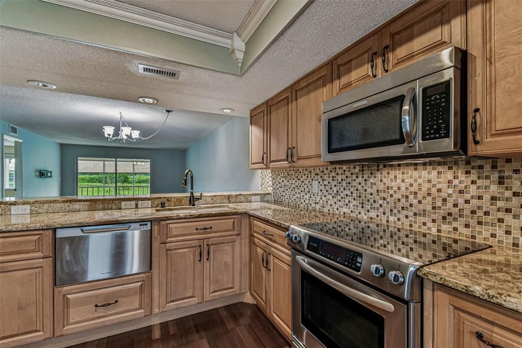 For Rent: $1,695 (2 beds, 2 baths, 1094 Square Feet)