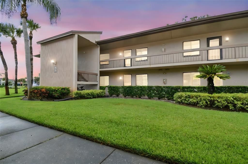 For Rent: $1,695 (2 beds, 2 baths, 1094 Square Feet)