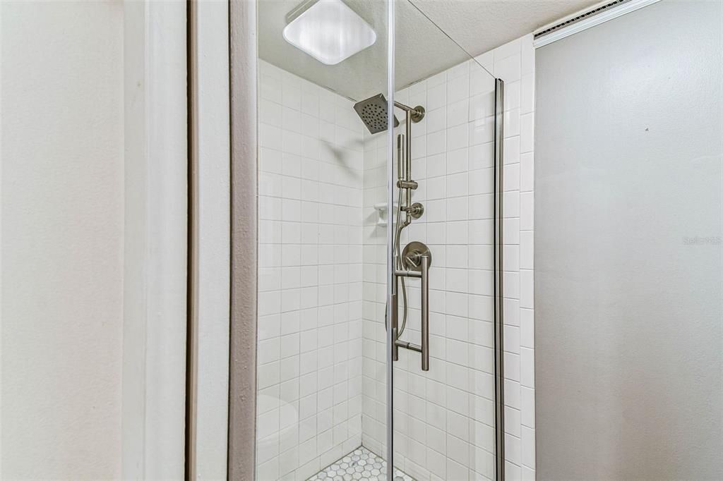 For Rent: $1,695 (2 beds, 2 baths, 1094 Square Feet)