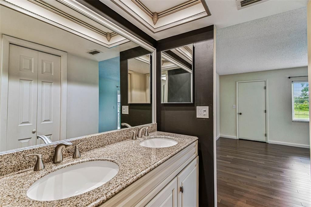 For Rent: $1,695 (2 beds, 2 baths, 1094 Square Feet)