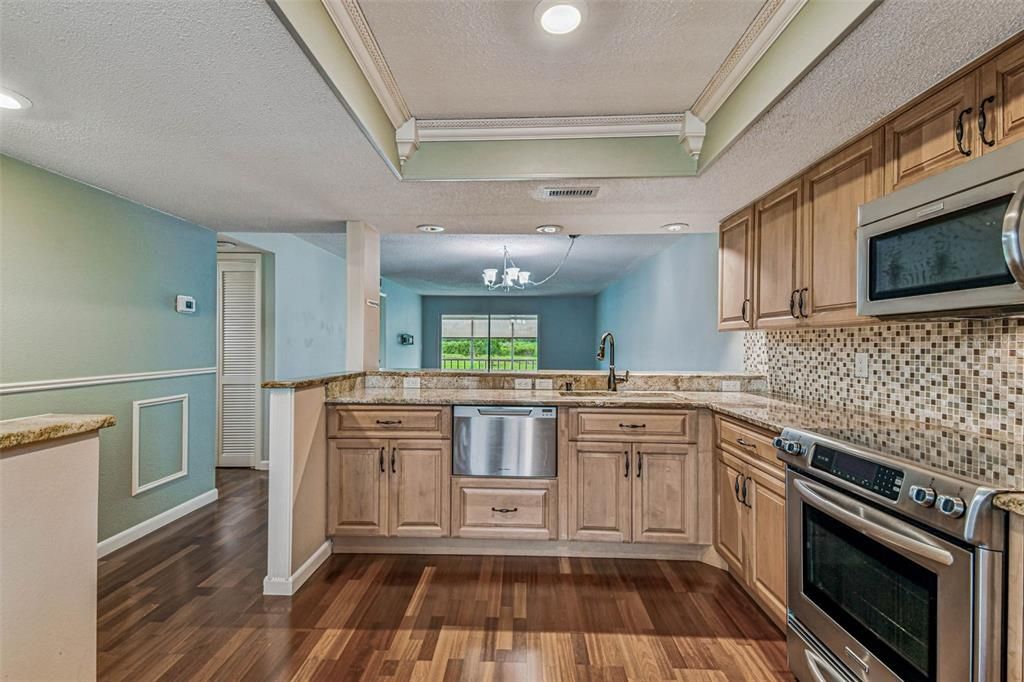 For Rent: $1,695 (2 beds, 2 baths, 1094 Square Feet)