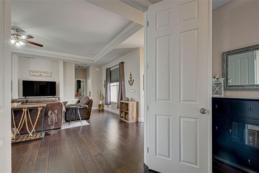 For Sale: $499,000 (3 beds, 2 baths, 1771 Square Feet)