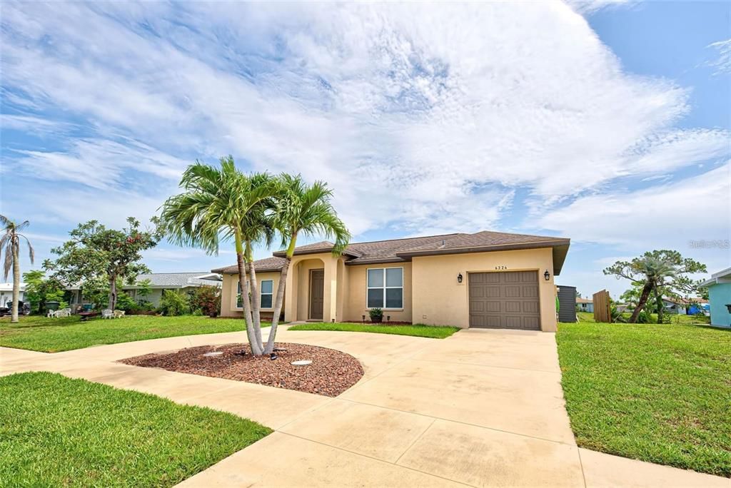 For Sale: $499,000 (3 beds, 2 baths, 1771 Square Feet)