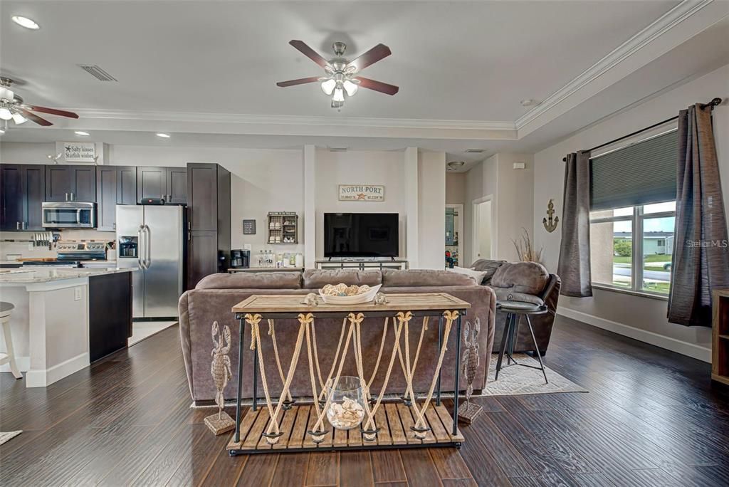 For Sale: $499,000 (3 beds, 2 baths, 1771 Square Feet)