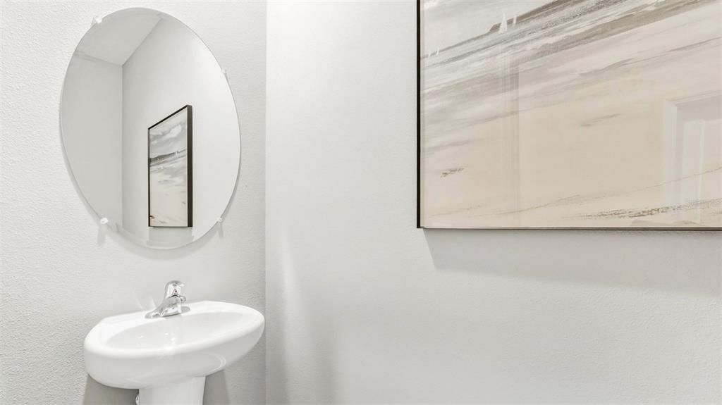 For Sale: $401,880 (3 beds, 2 baths, 1673 Square Feet)