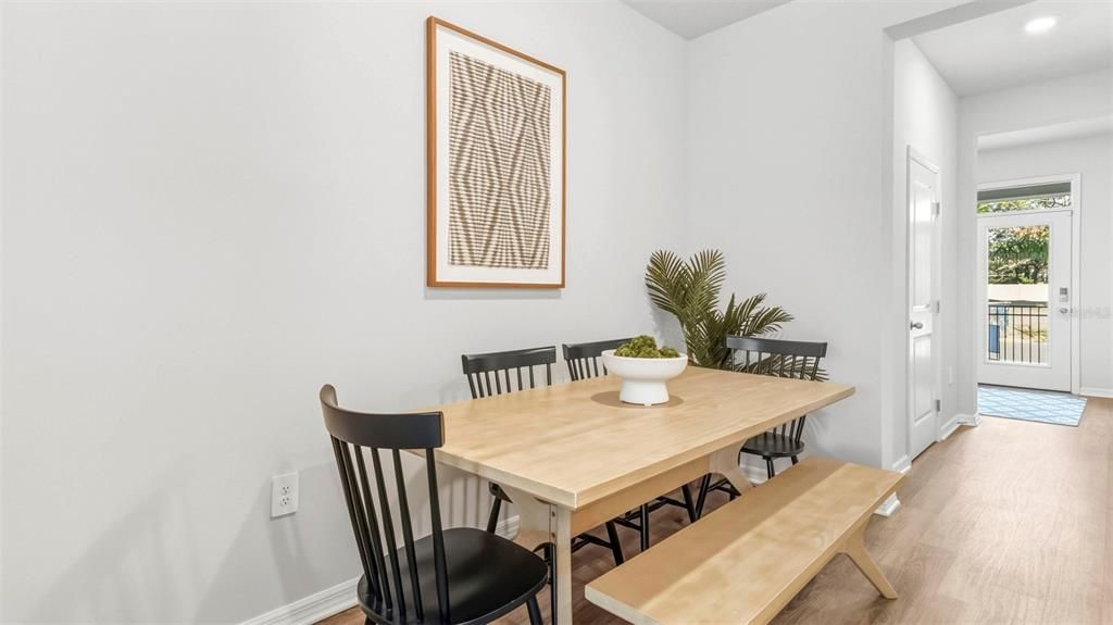 For Sale: $401,880 (3 beds, 2 baths, 1673 Square Feet)