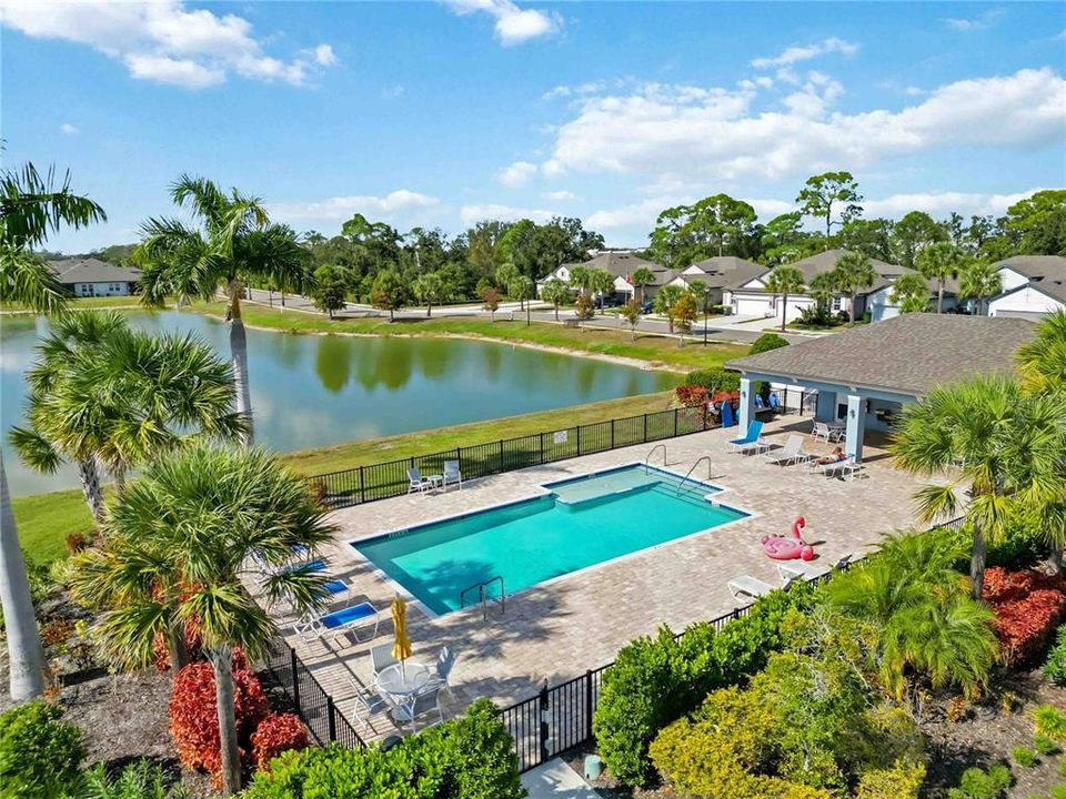 For Sale: $404,700 (2 beds, 2 baths, 1627 Square Feet)