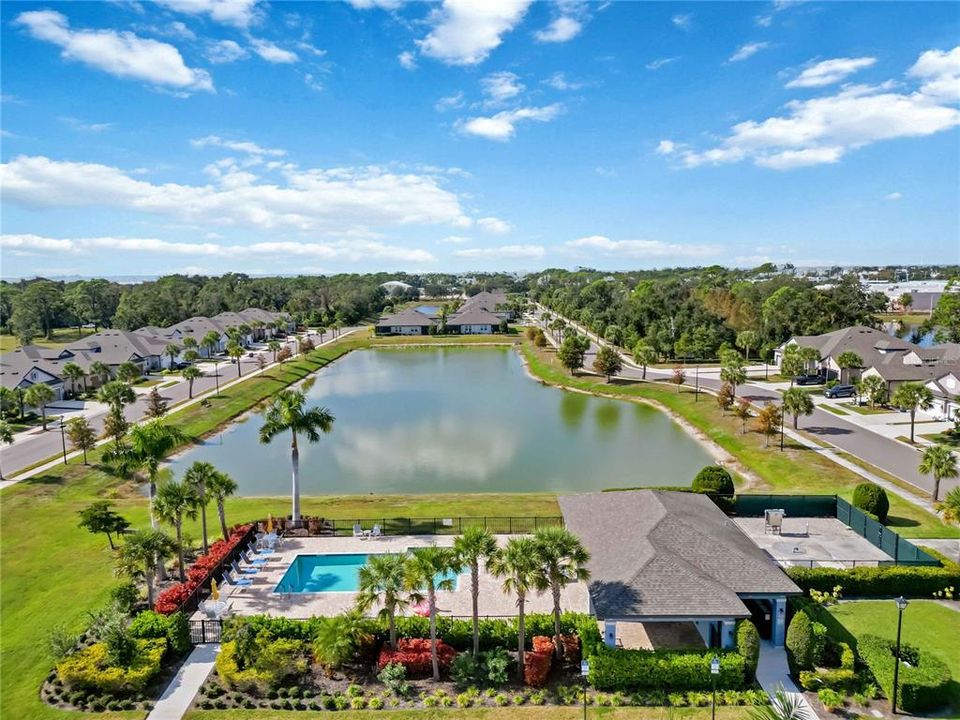 For Sale: $404,700 (2 beds, 2 baths, 1627 Square Feet)