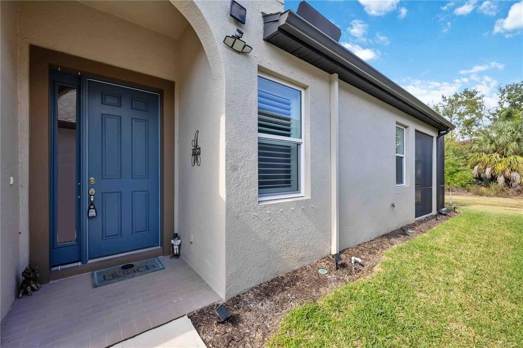 For Sale: $404,700 (2 beds, 2 baths, 1627 Square Feet)