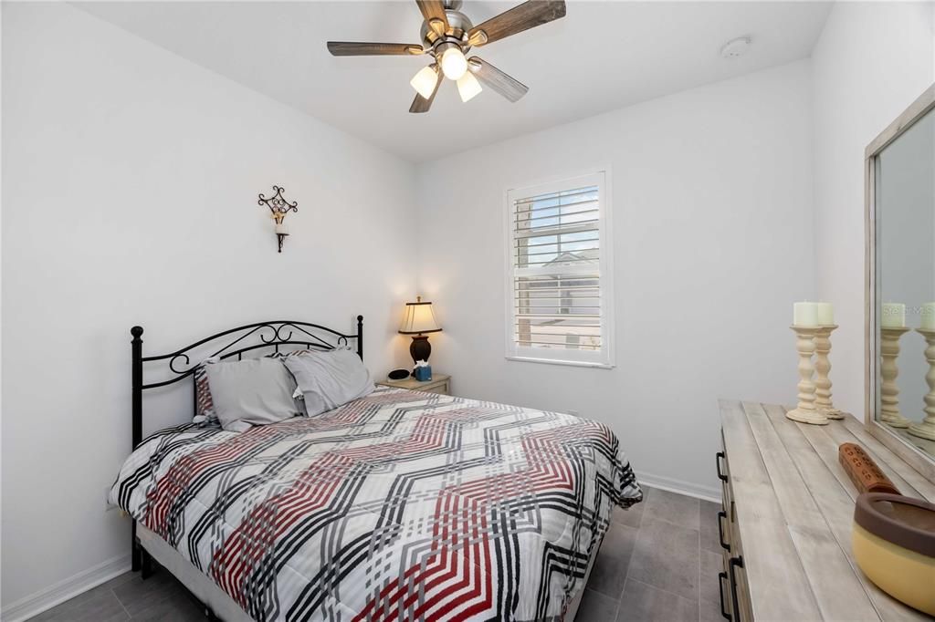 For Sale: $404,700 (2 beds, 2 baths, 1627 Square Feet)