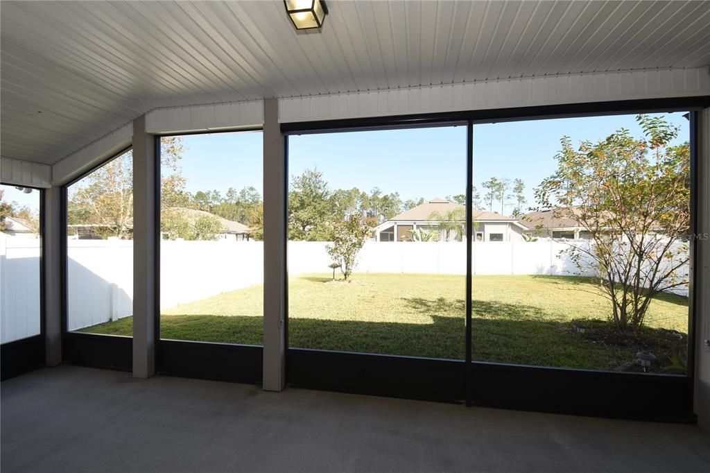 For Sale: $385,000 (3 beds, 2 baths, 2041 Square Feet)