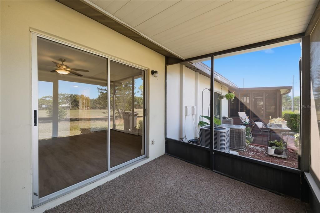 На продажу: $147,900 (1 спален, 1 ванн, 593 Квадратных фут)