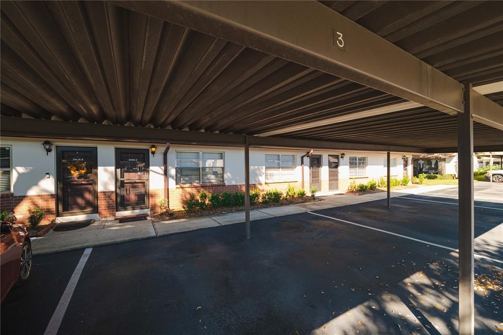 На продажу: $147,900 (1 спален, 1 ванн, 593 Квадратных фут)