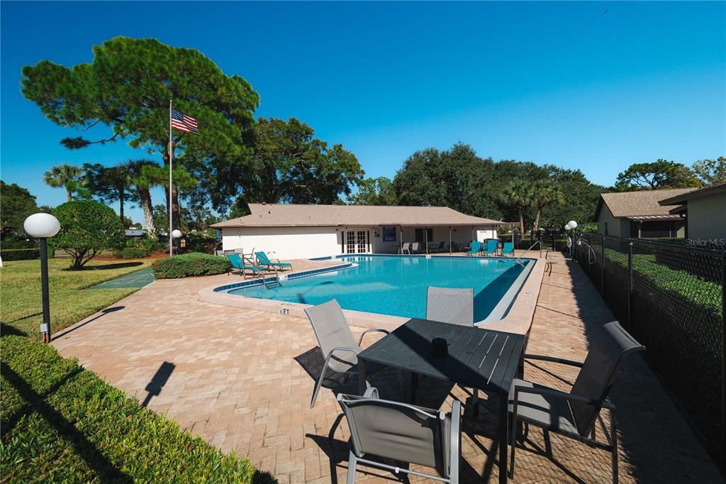 На продажу: $147,900 (1 спален, 1 ванн, 593 Квадратных фут)