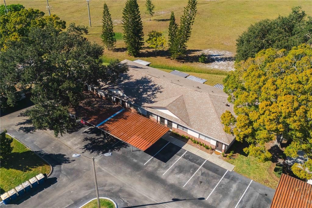 На продажу: $147,900 (1 спален, 1 ванн, 593 Квадратных фут)