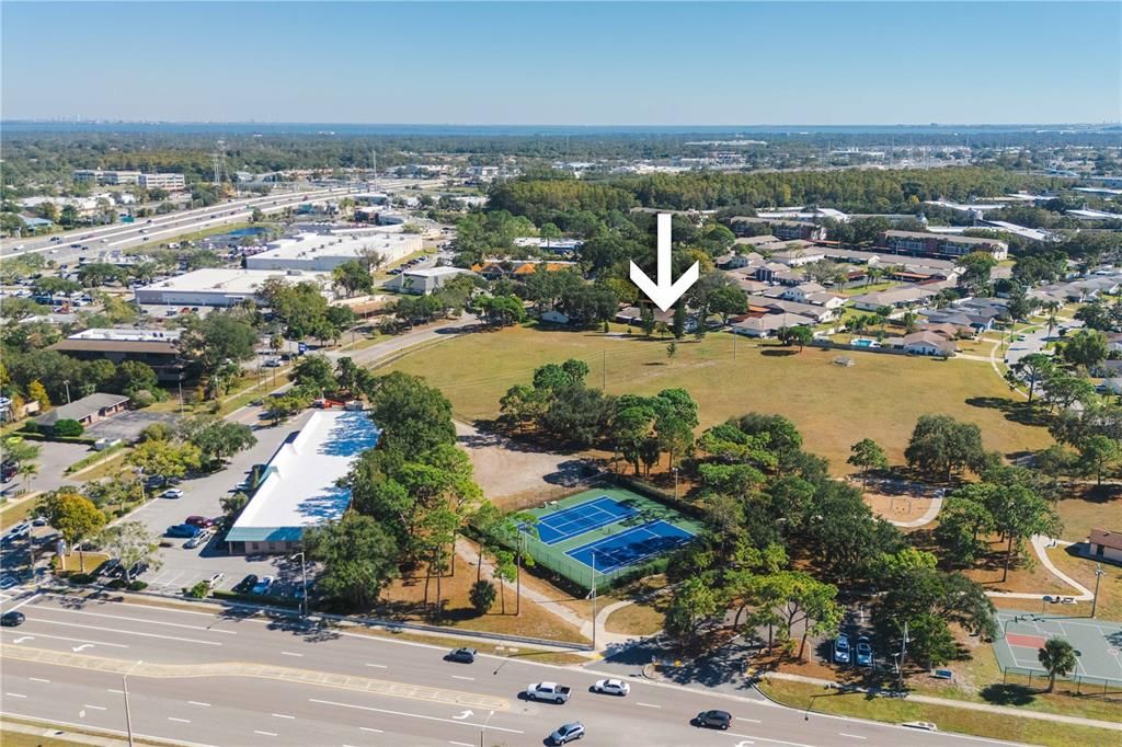 На продажу: $147,900 (1 спален, 1 ванн, 593 Квадратных фут)