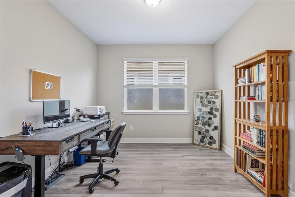 На продажу: $624,900 (2 спален, 2 ванн, 1843 Квадратных фут)