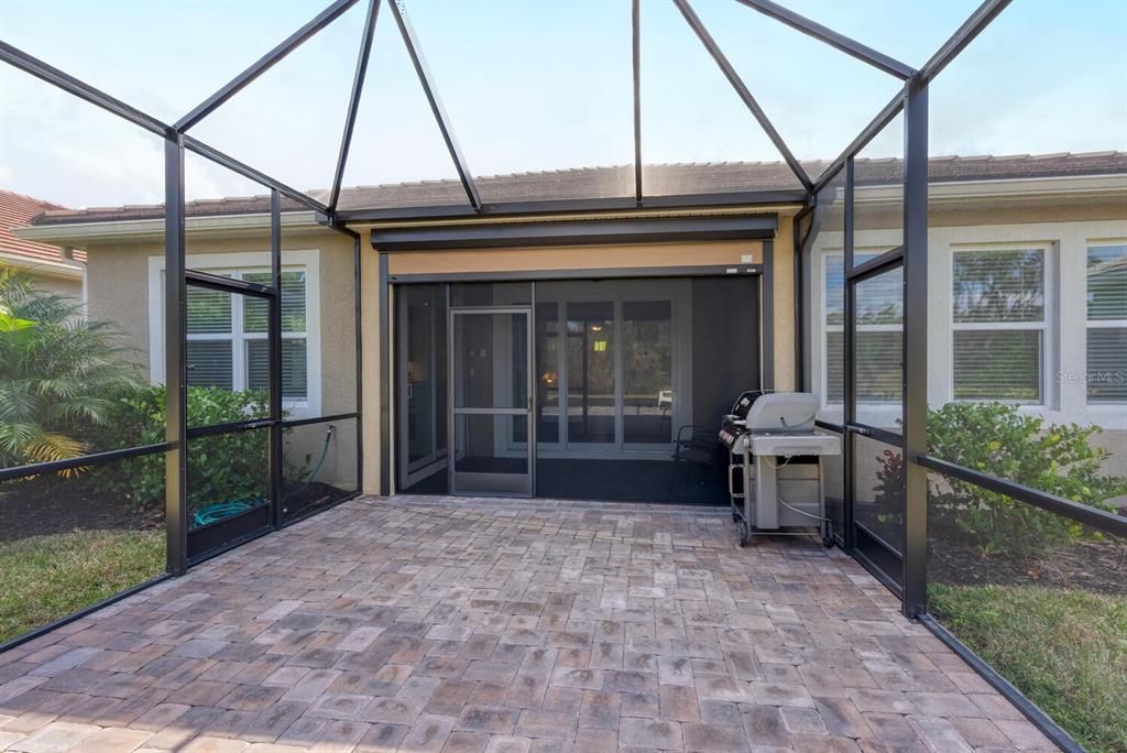 На продажу: $624,900 (2 спален, 2 ванн, 1843 Квадратных фут)