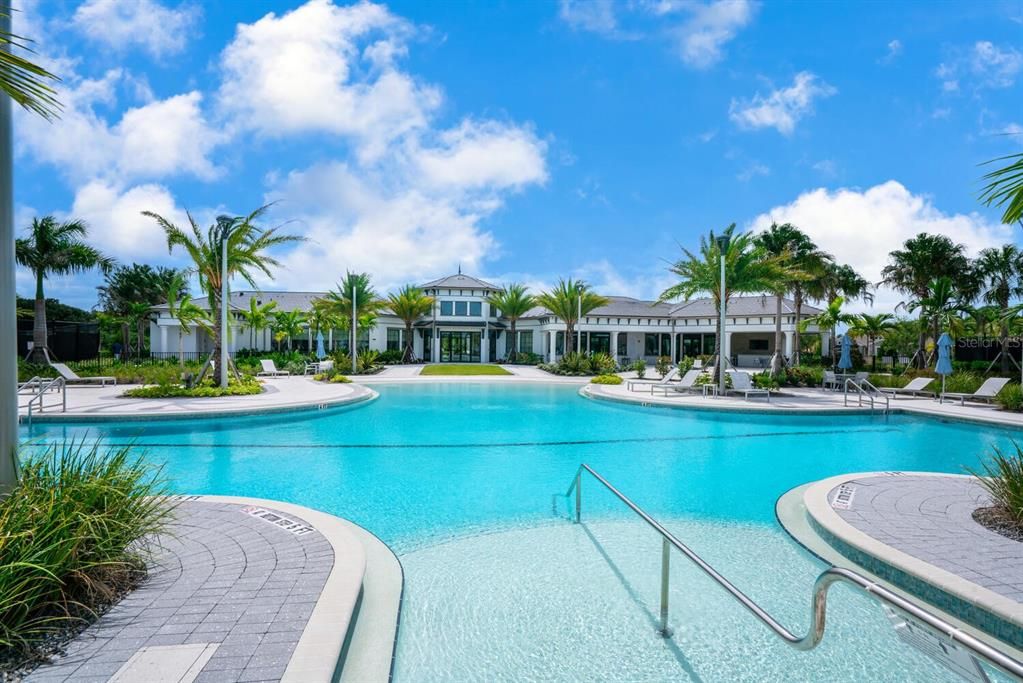 На продажу: $624,900 (2 спален, 2 ванн, 1843 Квадратных фут)