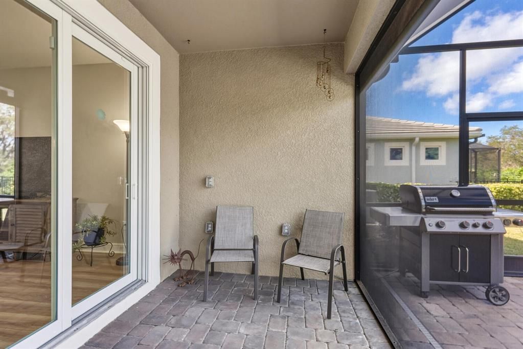 На продажу: $624,900 (2 спален, 2 ванн, 1843 Квадратных фут)