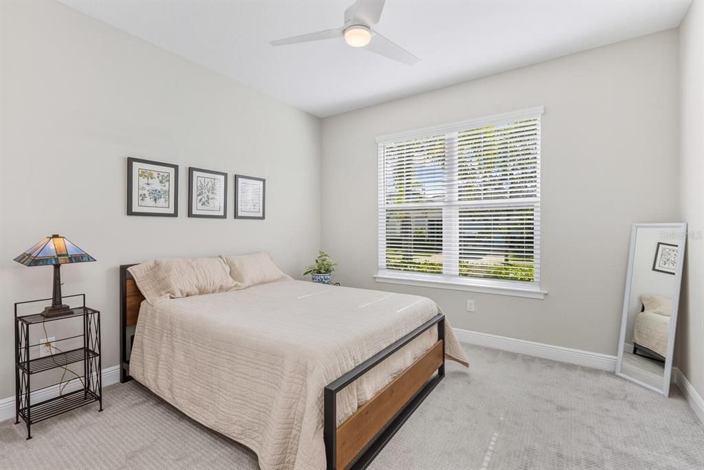 На продажу: $624,900 (2 спален, 2 ванн, 1843 Квадратных фут)