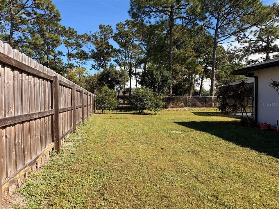 For Sale: $460,000 (4 beds, 2 baths, 1882 Square Feet)