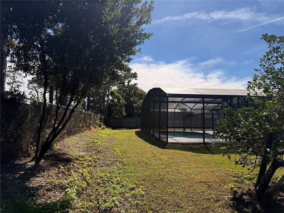 For Sale: $460,000 (4 beds, 2 baths, 1882 Square Feet)