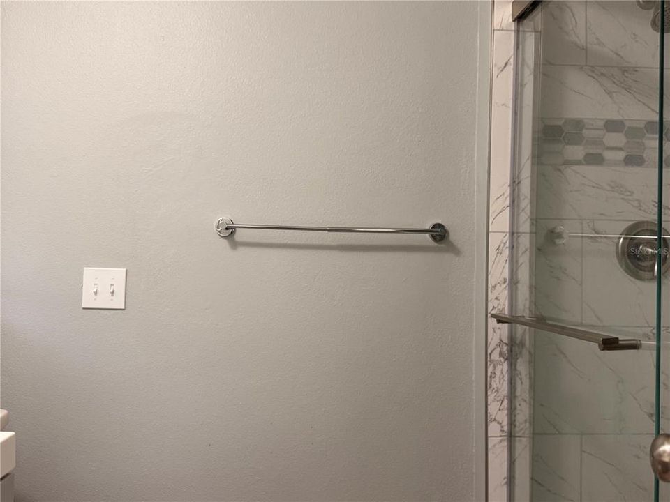 For Sale: $460,000 (4 beds, 2 baths, 1882 Square Feet)