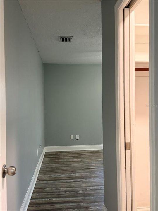 For Sale: $460,000 (4 beds, 2 baths, 1882 Square Feet)