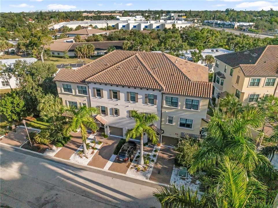 待售: $660,000 (4 贝兹, 3 浴室, 1745 平方英尺)