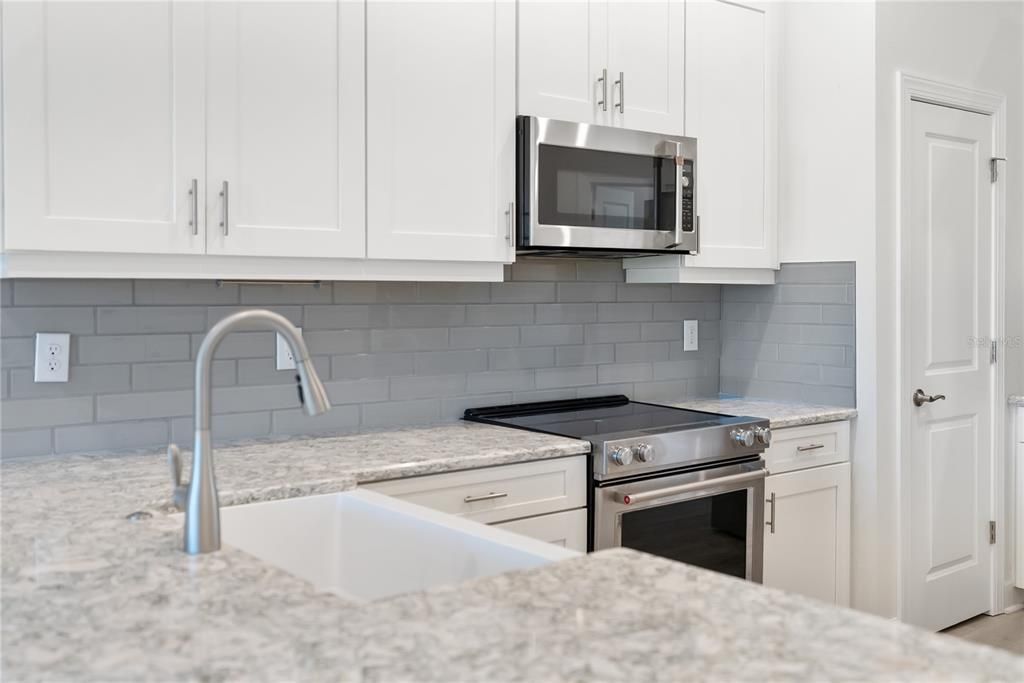 待售: $660,000 (4 贝兹, 3 浴室, 1745 平方英尺)